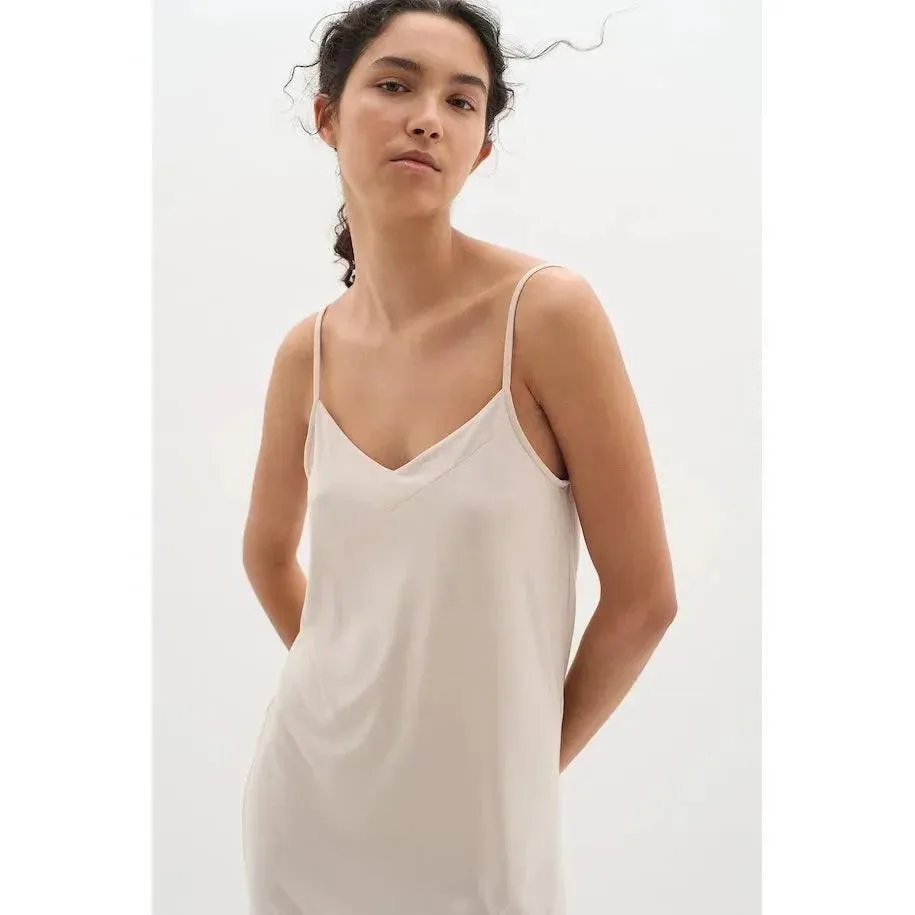 LilIW Base Slip Dress Cream