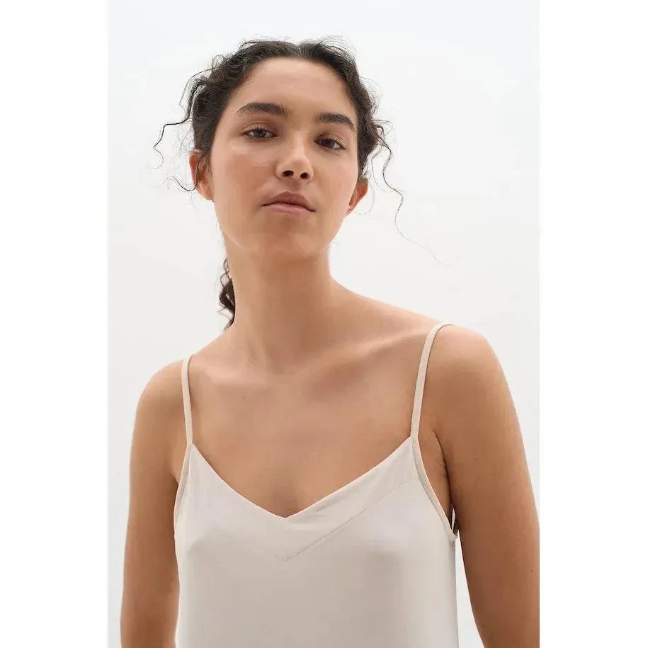 LilIW Base Slip Dress Cream