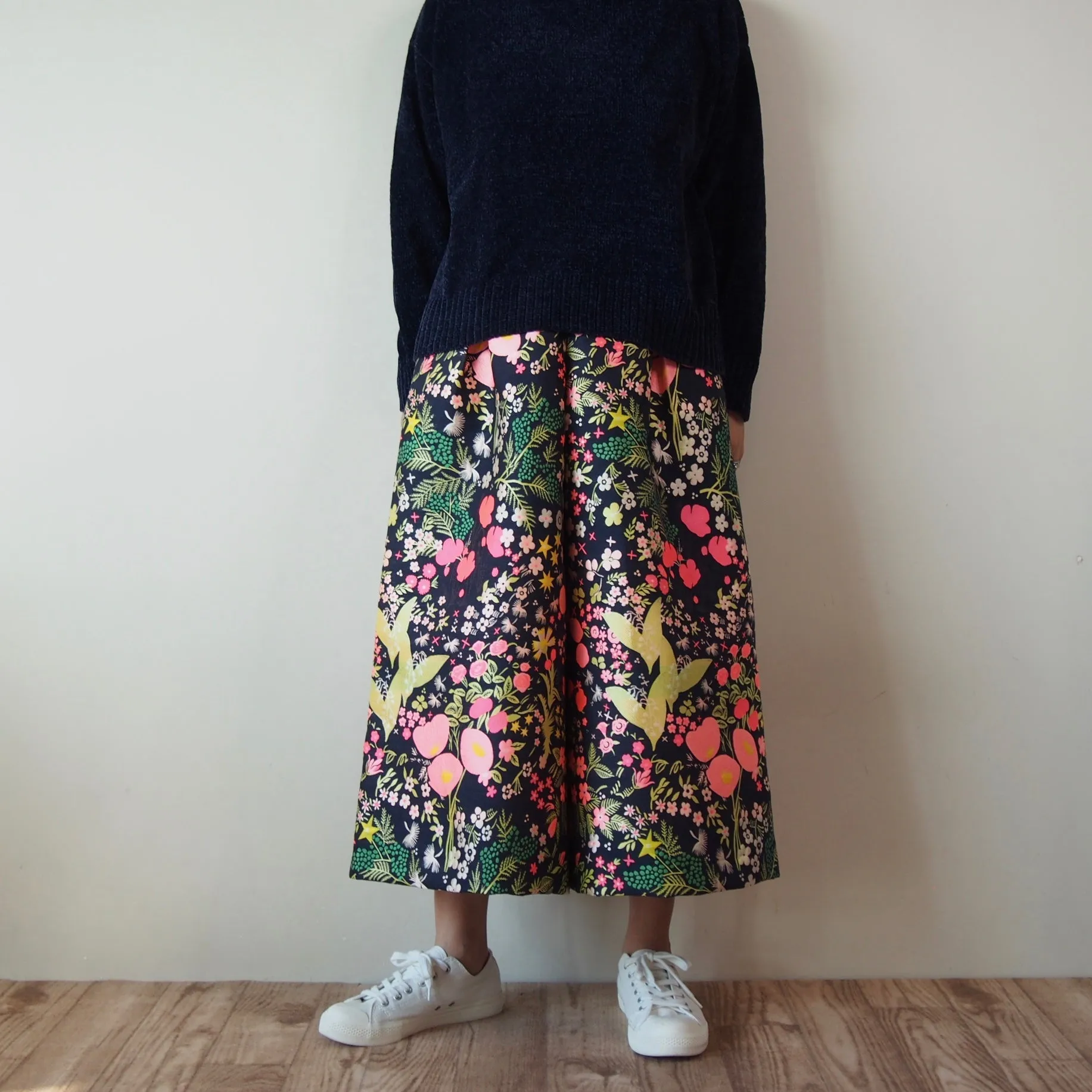 <P06A>CRAZY WOVEN TEXTILE trousers