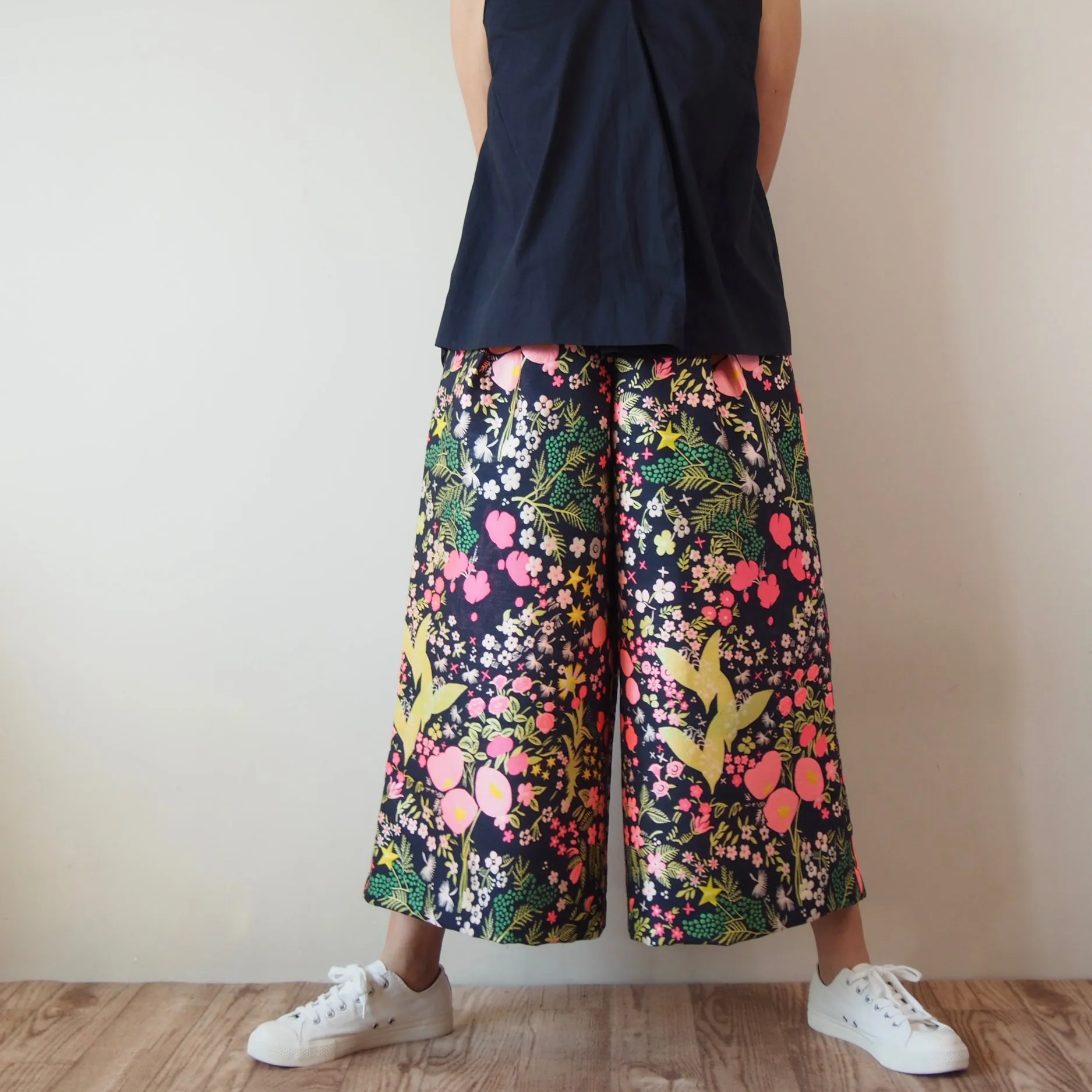 <P06A>CRAZY WOVEN TEXTILE trousers