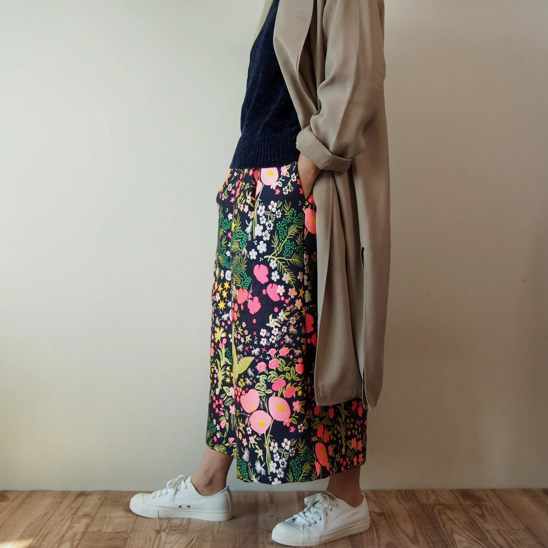 <P06A>CRAZY WOVEN TEXTILE trousers