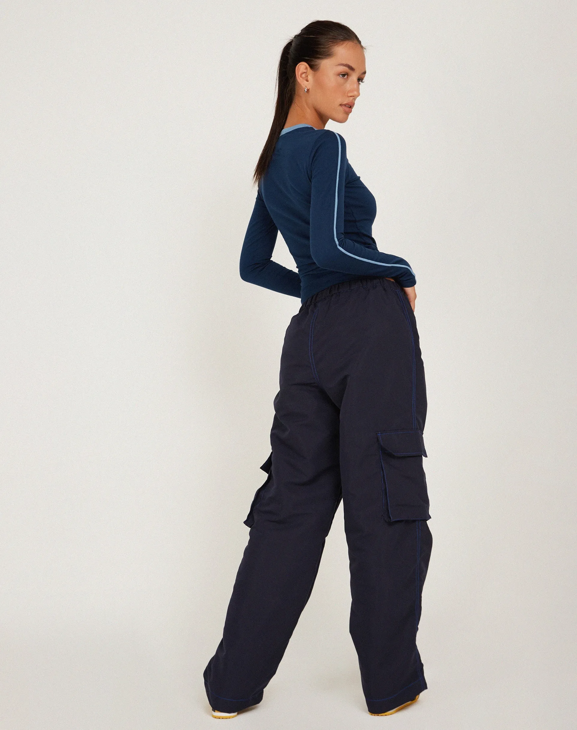 Oriells Cargo Trouser in Navy Top Stitch