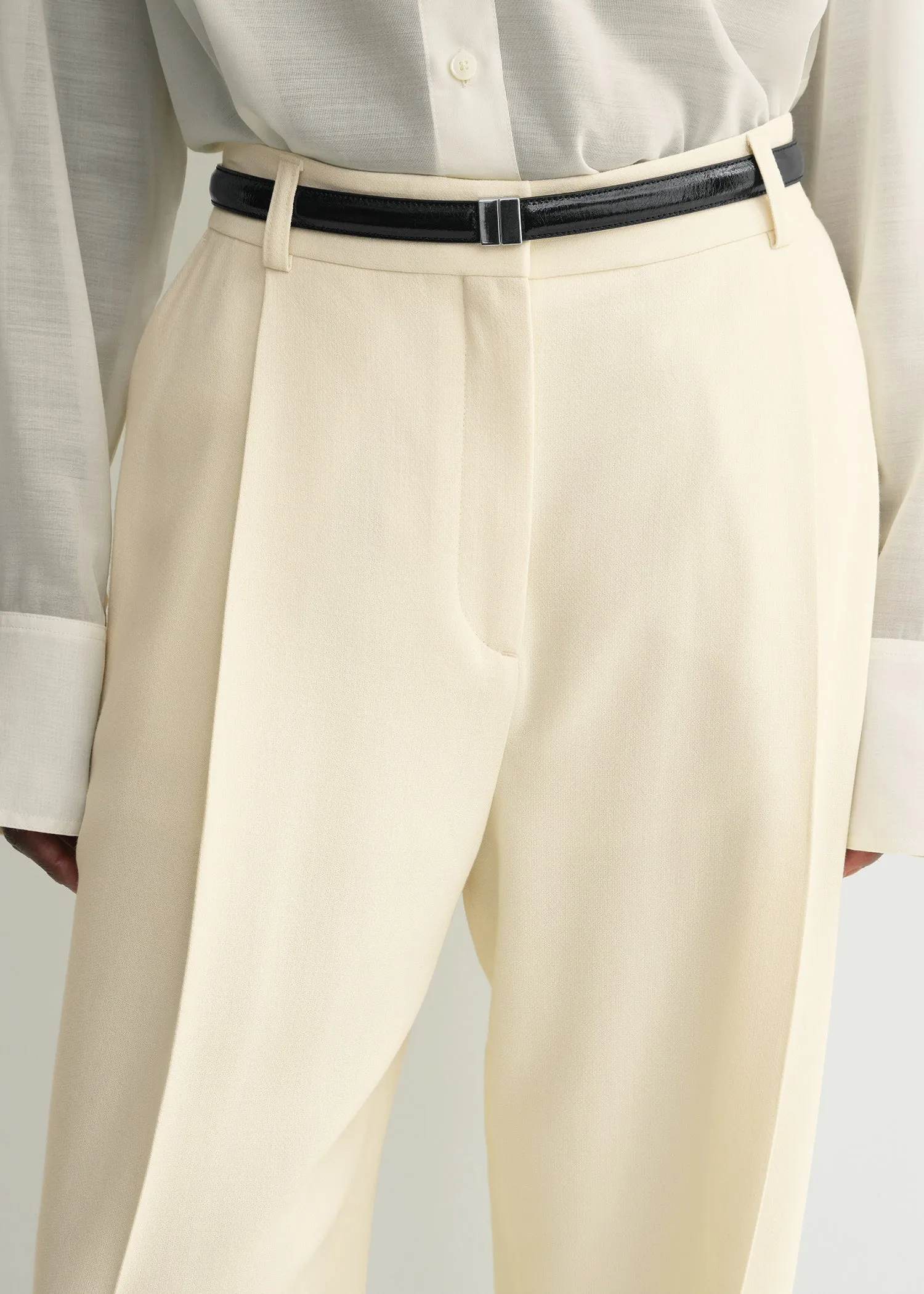 Pleated straight trousers butter