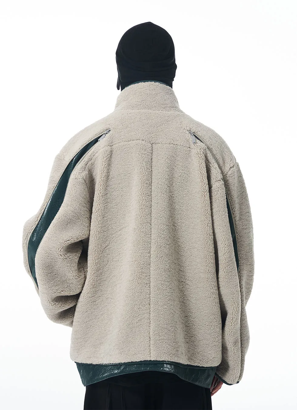 Sherpa jacket with removable metal label