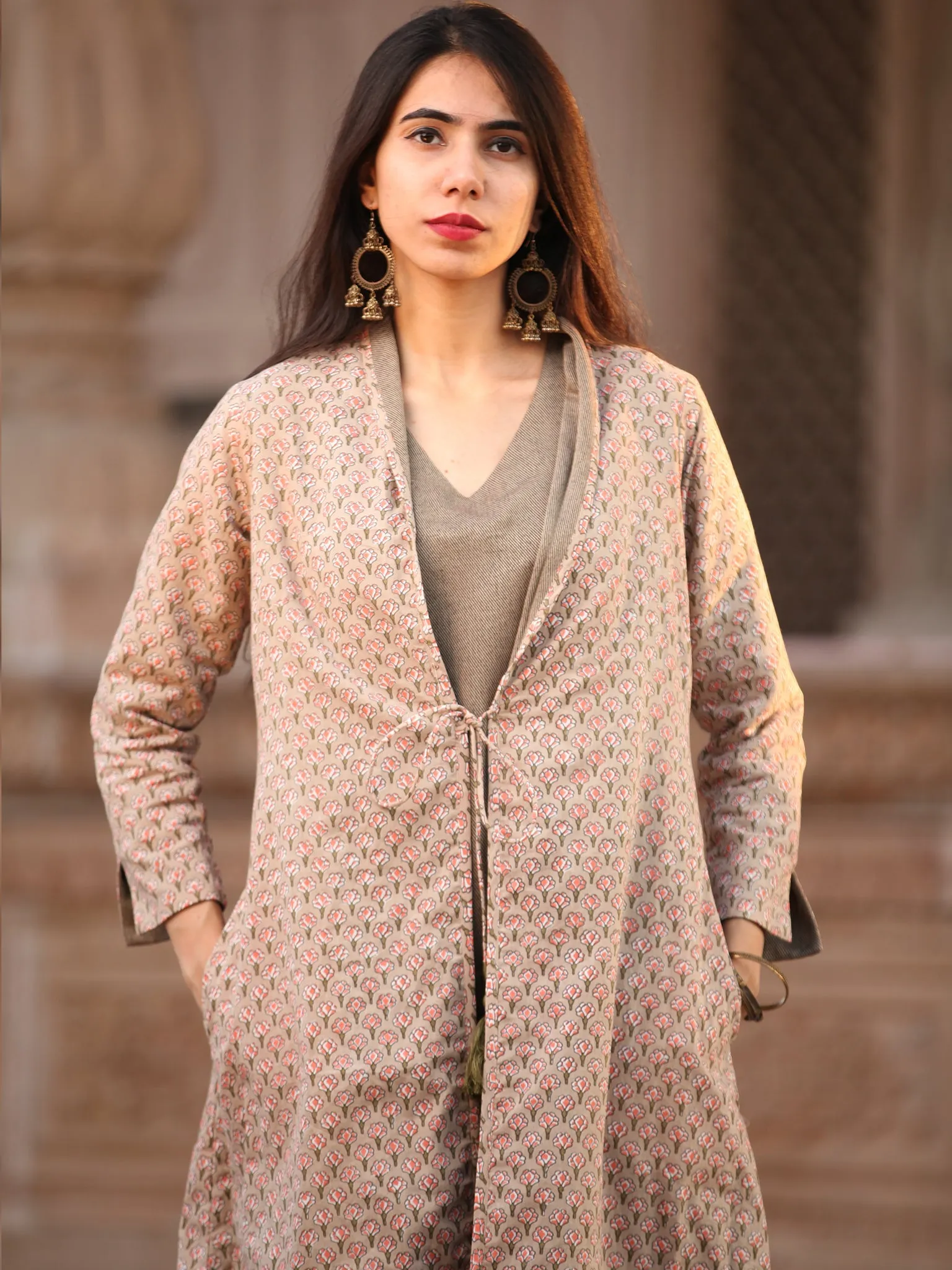 Shishir Adaz - Handloom Woolen Reversible Jacket - KJ08A0008