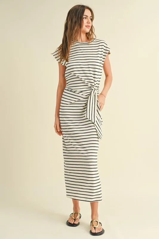 Waitlist 2/5 ♥ Avril Short Sleeve Knot Stripe Print Midi Dress White