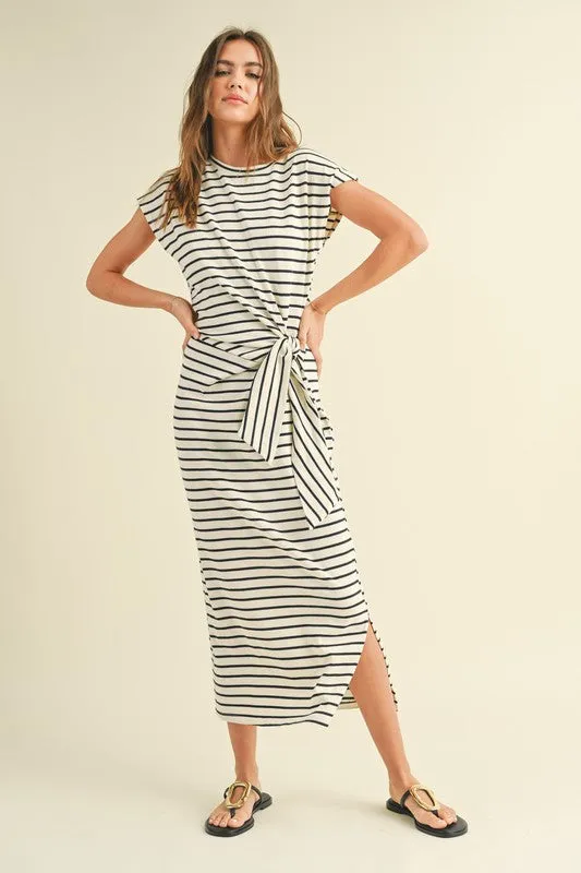 Waitlist 2/5 ♥ Avril Short Sleeve Knot Stripe Print Midi Dress White