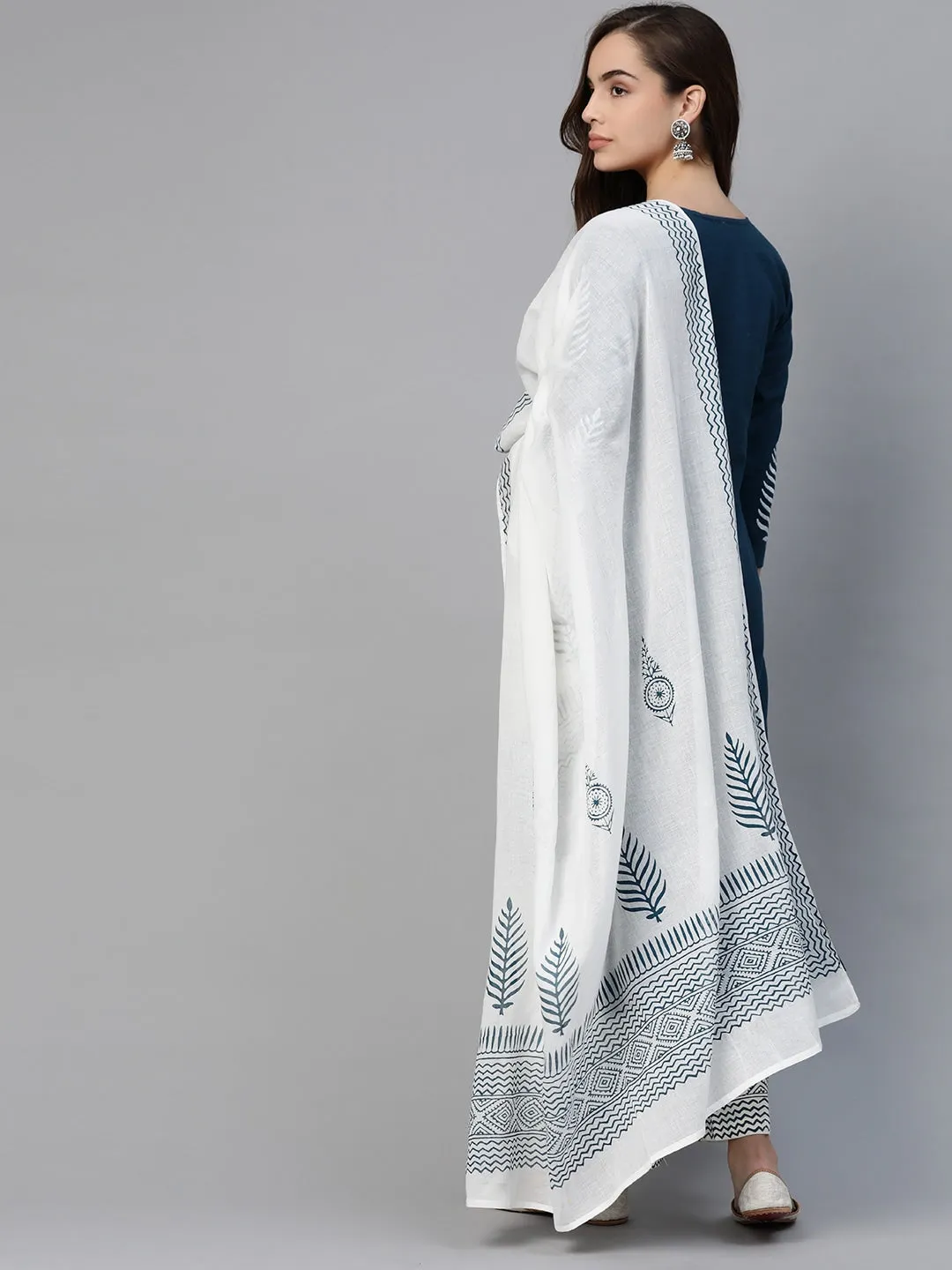 Women Blue And White Straight Dupatta Set