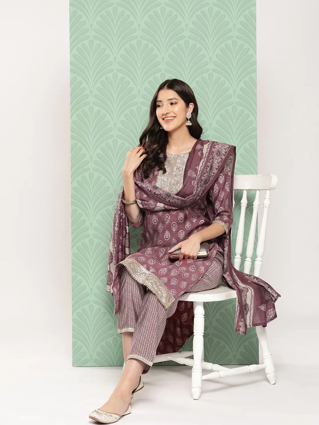 Women Mauve Chanderi Silk Kurta Set With Dupatta