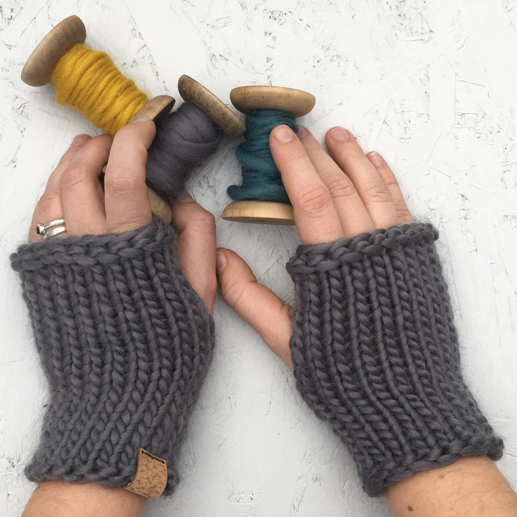 Wrist warmers | short length, adult size | merino wool handknit